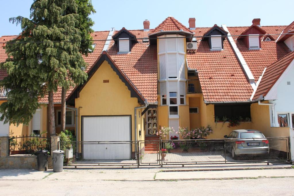 Hotel Abigel Vendeghaz Harkan Exterior foto