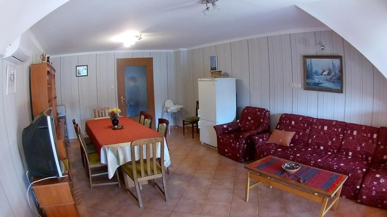 Hotel Abigel Vendeghaz Harkan Exterior foto